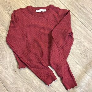 Zara scalloped and textured magenta sweater Size S
